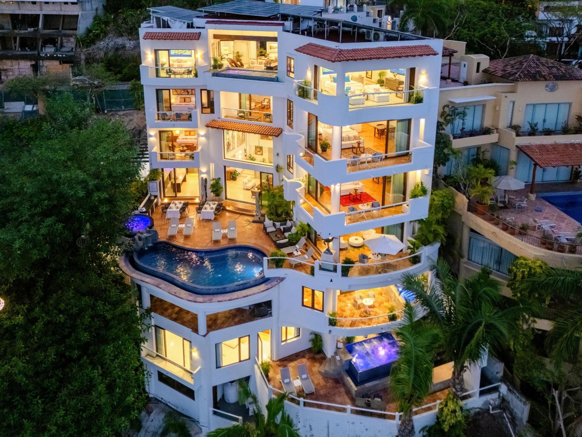 Villa Divina Luxury Boutique - Adults Only Puerto Vallarta Bagian luar foto