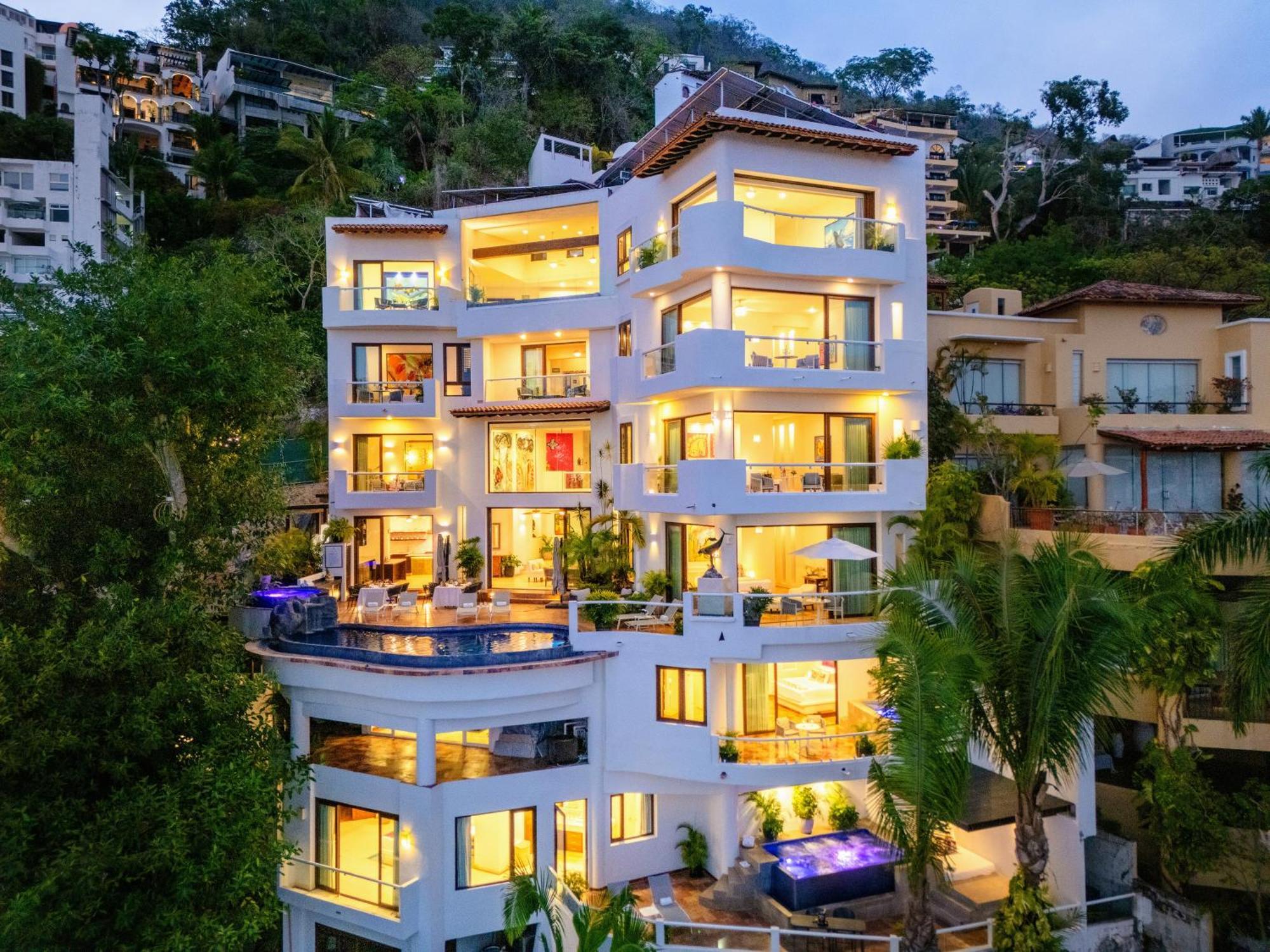 Villa Divina Luxury Boutique - Adults Only Puerto Vallarta Bagian luar foto