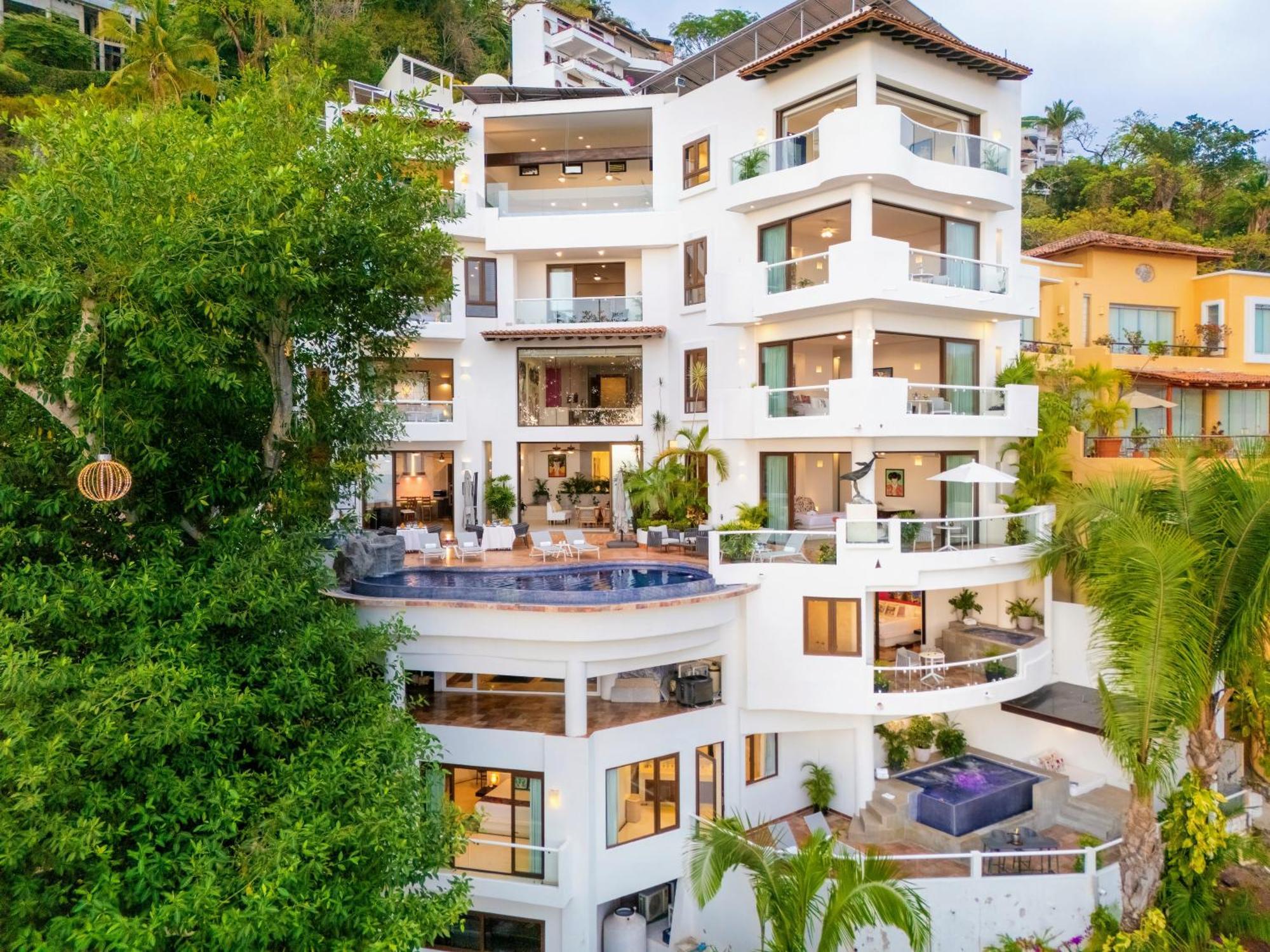 Villa Divina Luxury Boutique - Adults Only Puerto Vallarta Bagian luar foto