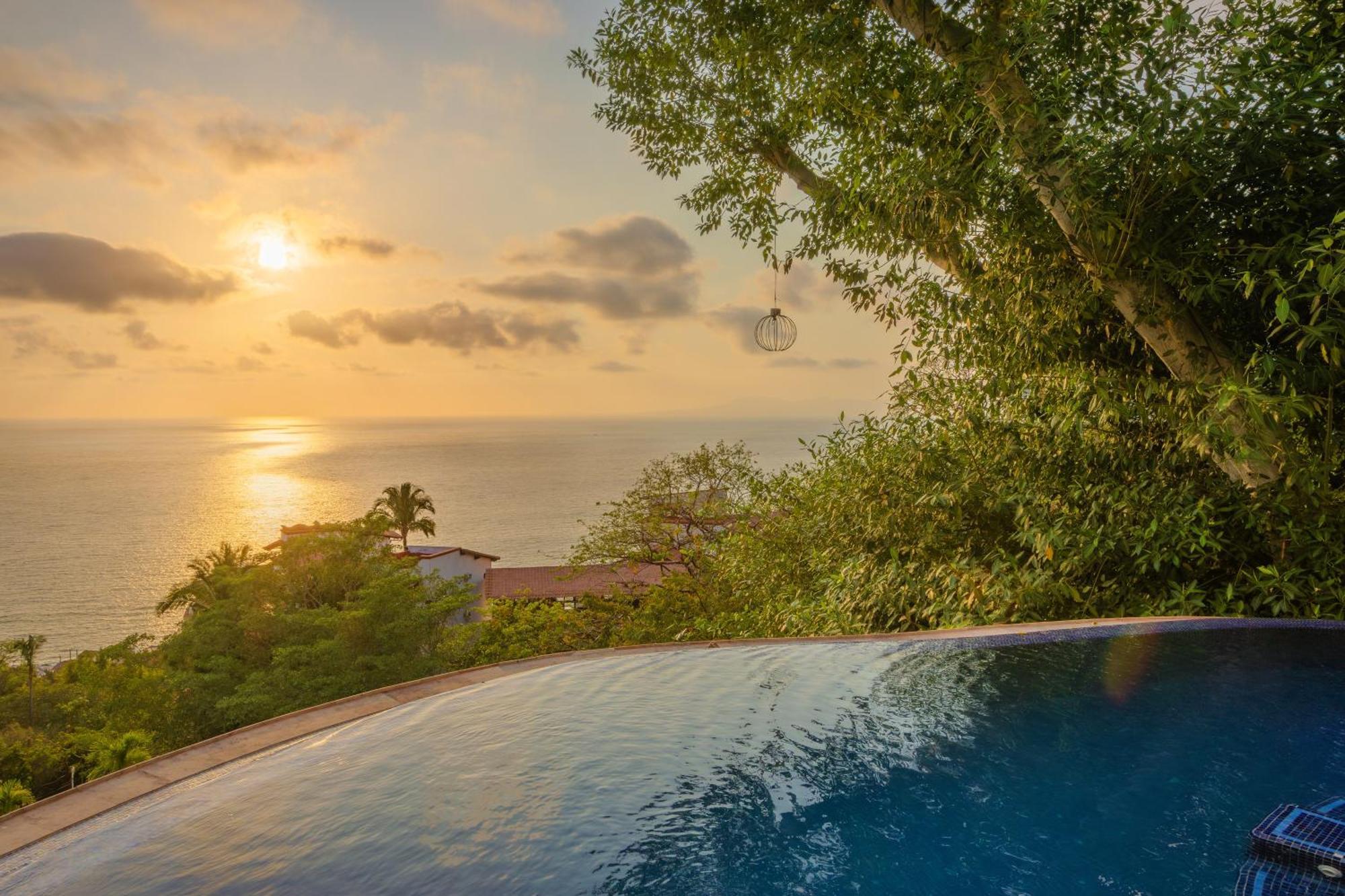 Villa Divina Luxury Boutique - Adults Only Puerto Vallarta Bagian luar foto